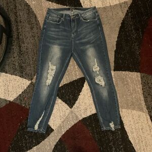 Women’s size 15/31 ripped jeans